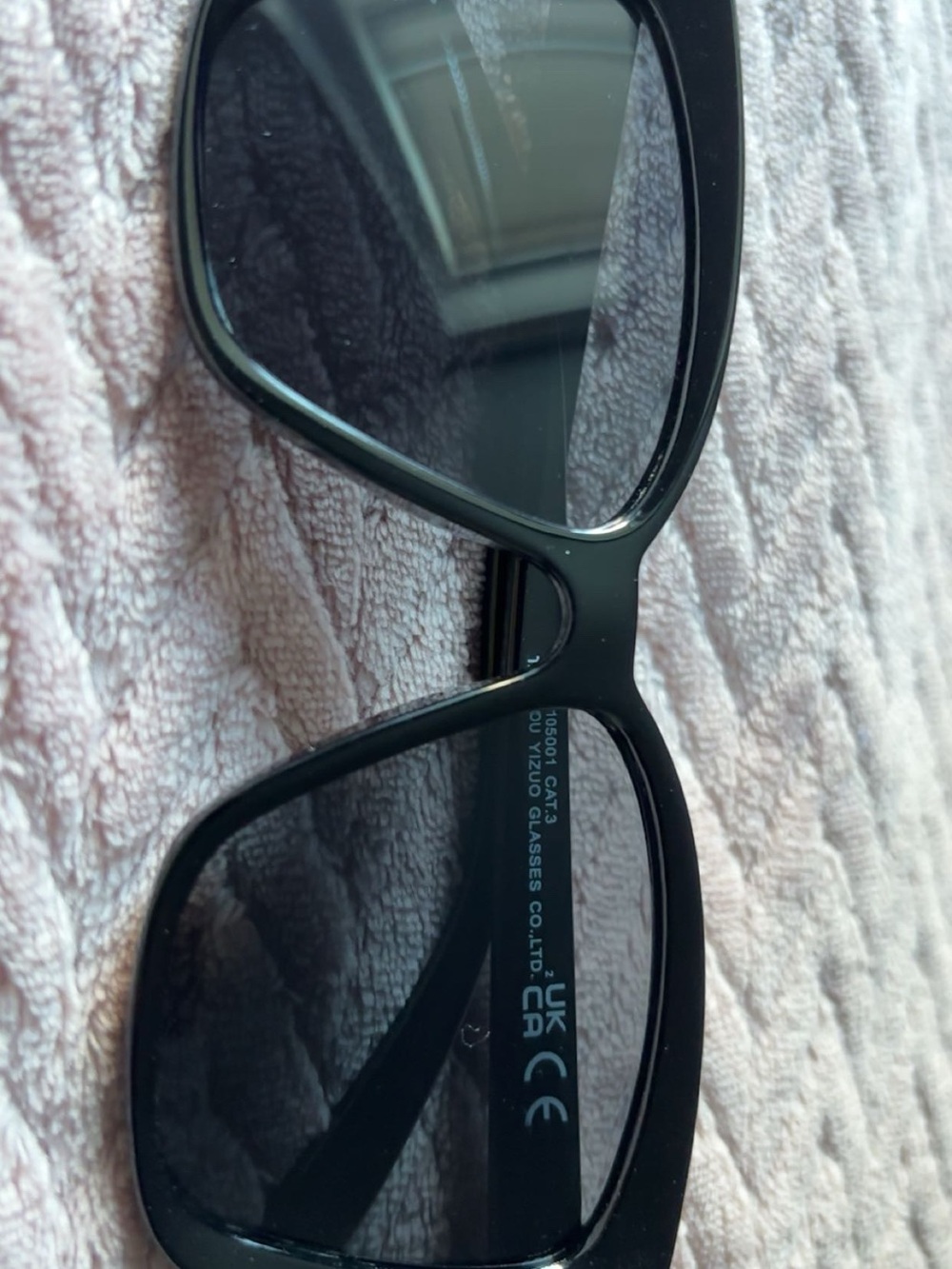 & Other Stories Black Oversized Square Sunglasses - Gloss Frame